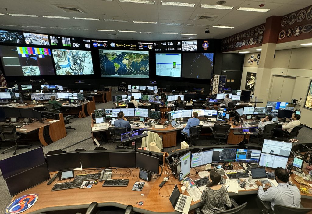 houston texas space center houston internation space station mission control