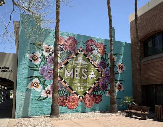 downtown mesa mural in mesa arizona